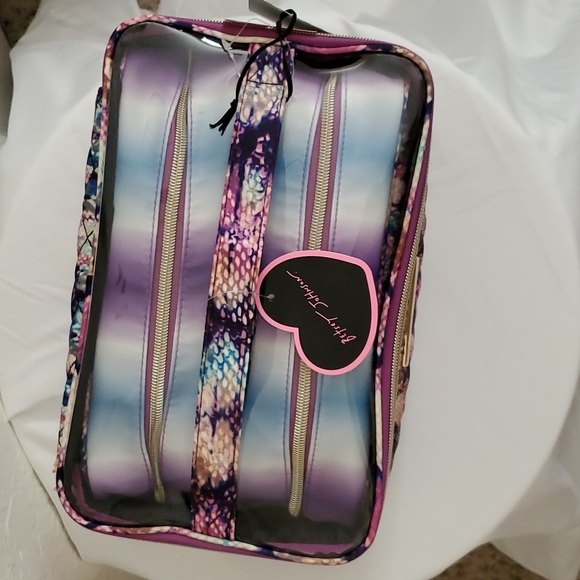 💜NWT BETSEY JOHNSON 3 PIECE TRAVEL SET 🌈 - Picture 3 of 7